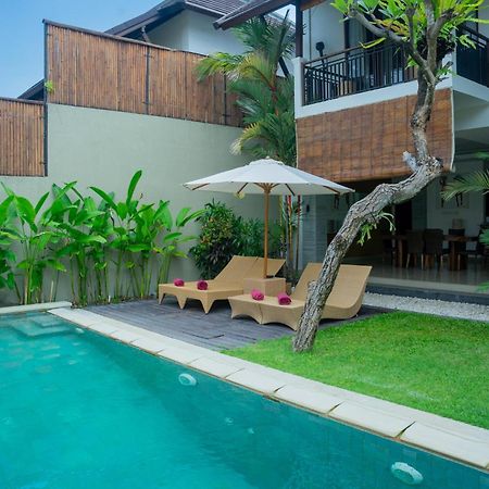 The Kumpi Villas Seminyak Exteriér fotografie