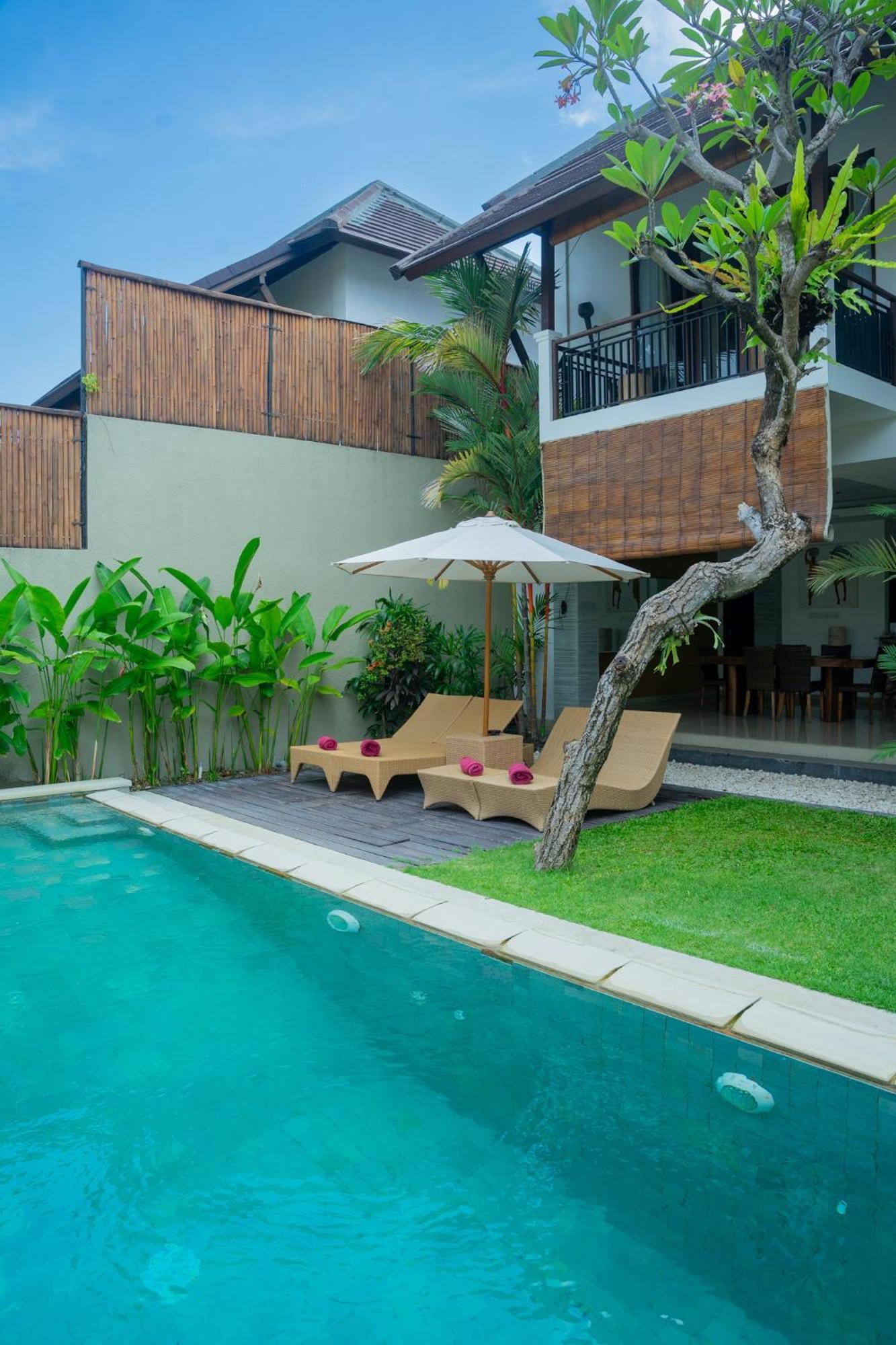 The Kumpi Villas Seminyak Exteriér fotografie