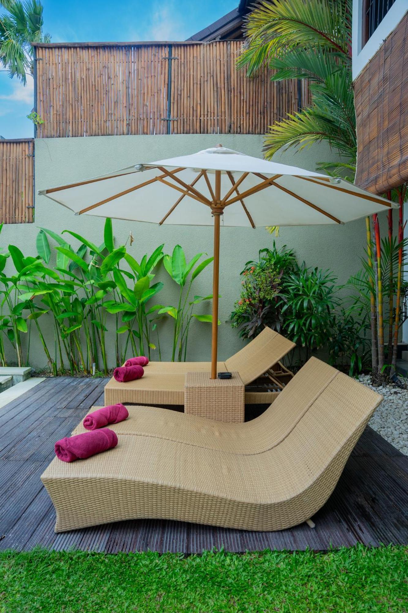 The Kumpi Villas Seminyak Exteriér fotografie