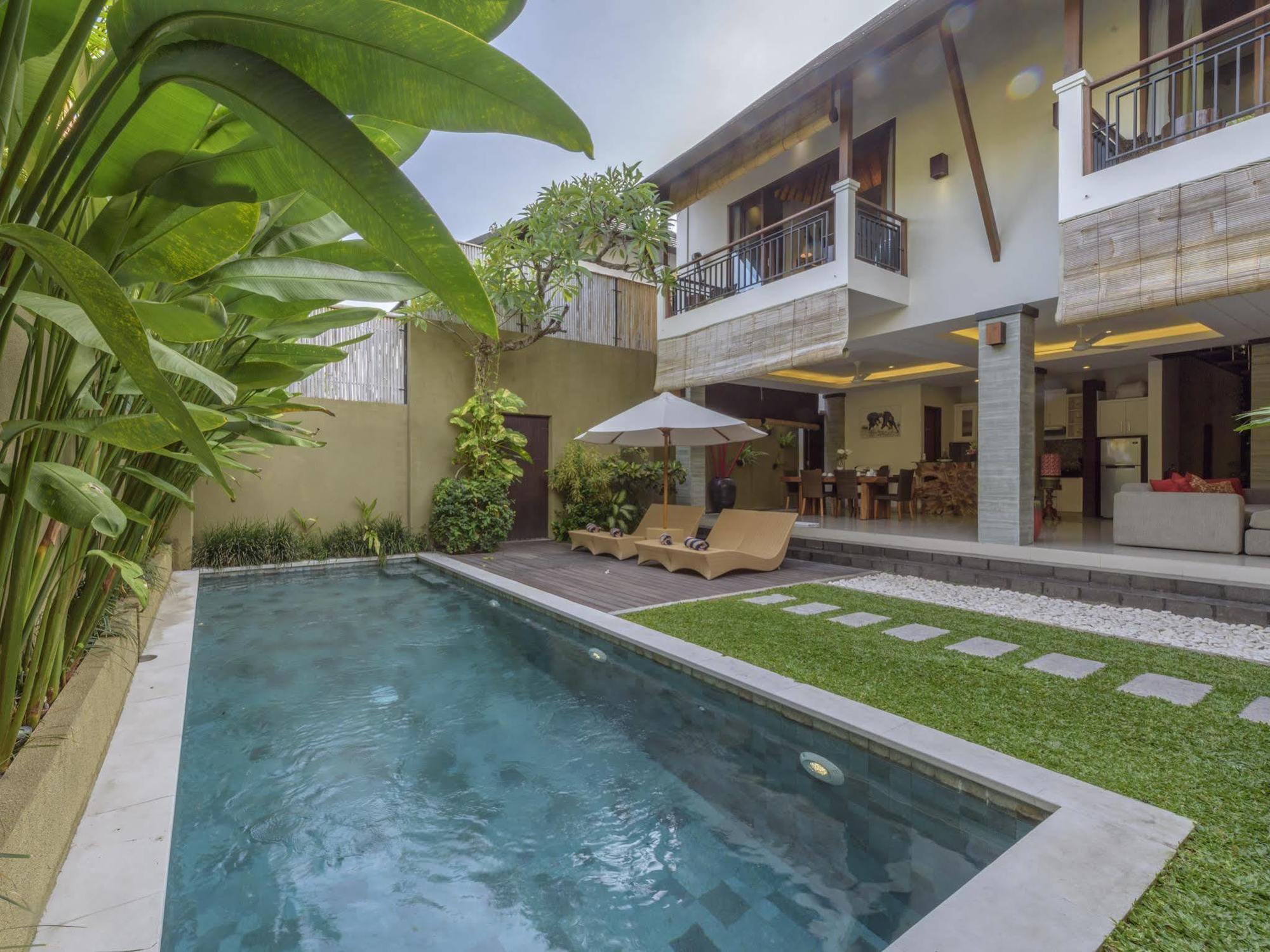 The Kumpi Villas Seminyak Exteriér fotografie
